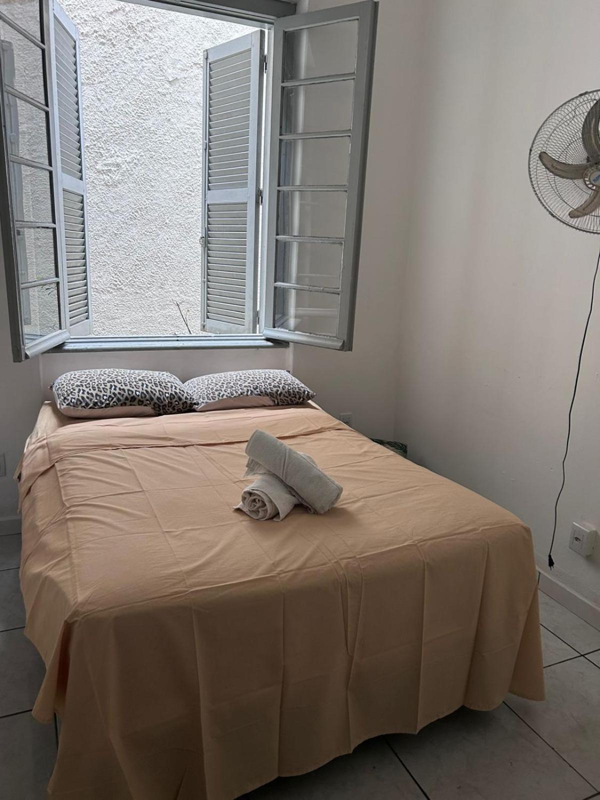 Hostel Bahia ปอร์โตอัลเลเกร ภายนอก รูปภาพ