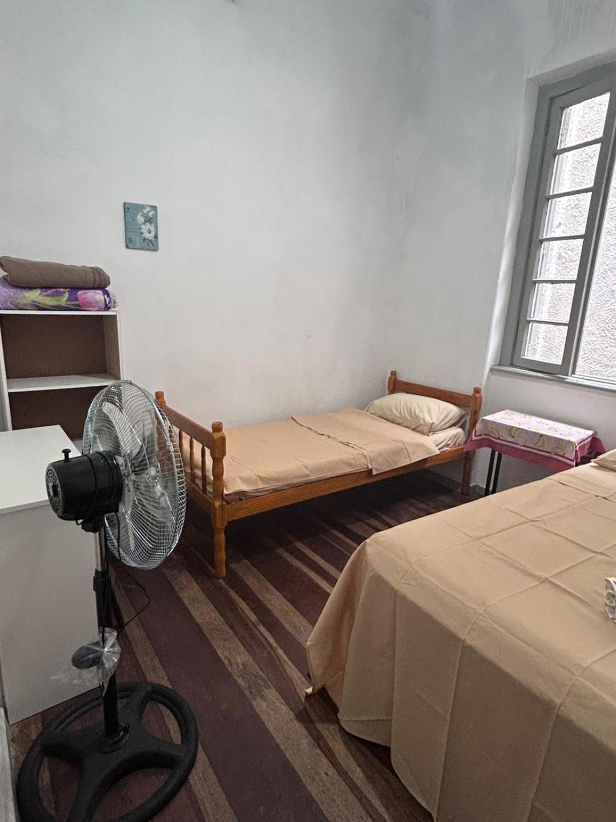 Hostel Bahia ปอร์โตอัลเลเกร ภายนอก รูปภาพ